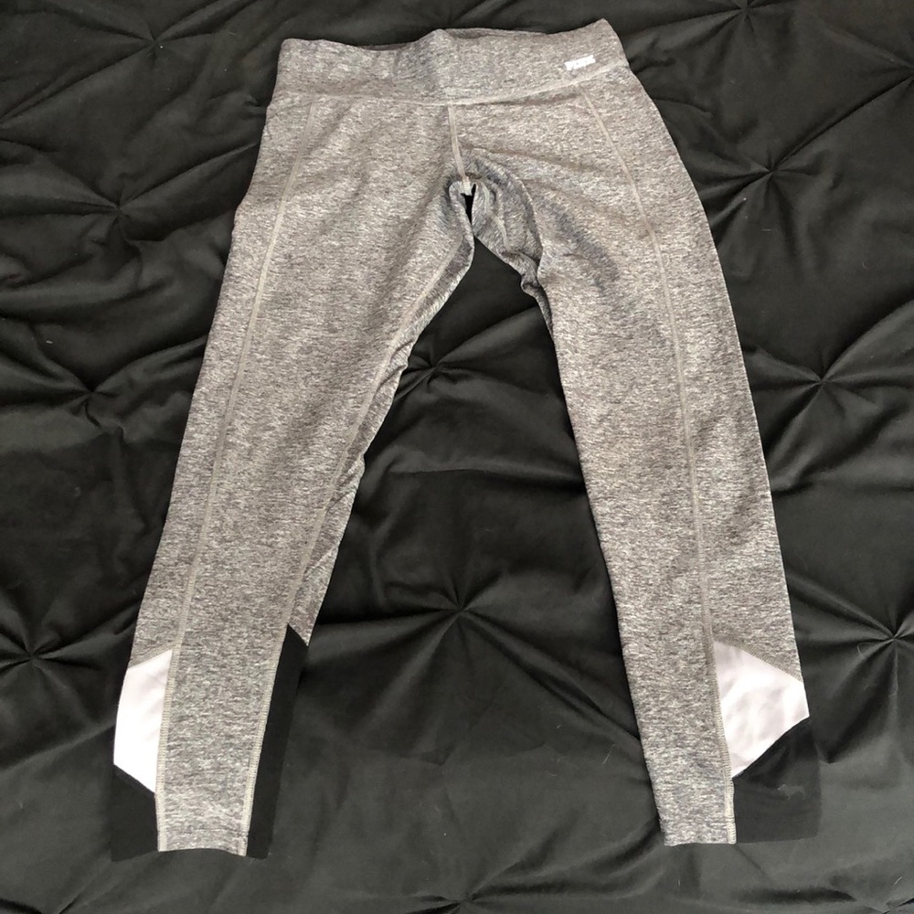 Grey active leggings